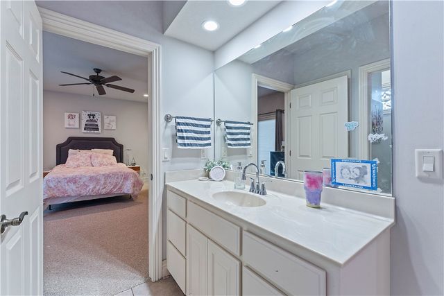 86 Stonehaven Drive, Bella Vista, AR 72715