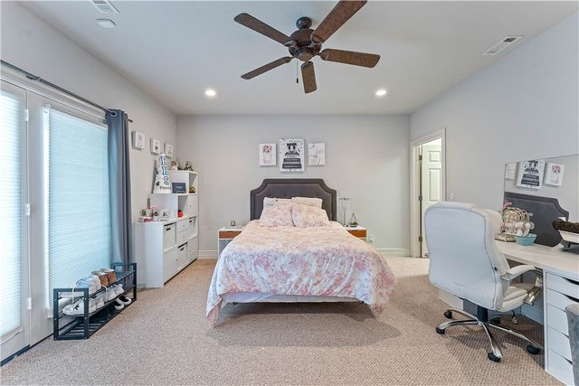 86 Stonehaven Drive, Bella Vista, AR 72715