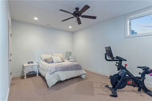 86 Stonehaven Drive, Bella Vista, AR 72715