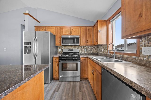 12260 44th Avenue, Becker, MN 55308