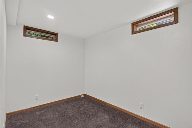 111 W ELM STREET, Abbotsford, WI 54405