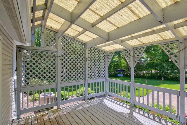 111 W ELM STREET, Abbotsford, WI 54405
