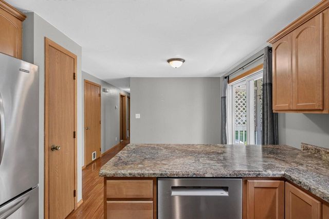 111 W ELM STREET, Abbotsford, WI 54405