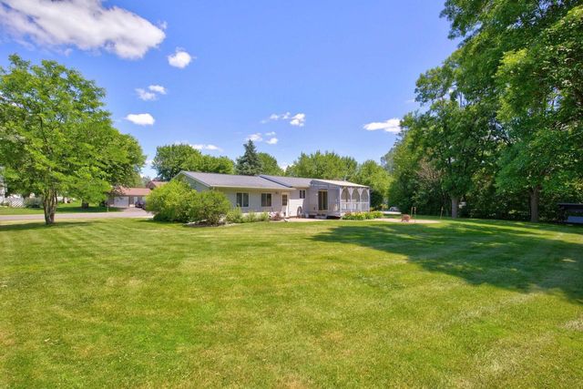 111 W ELM STREET, Abbotsford, WI 54405