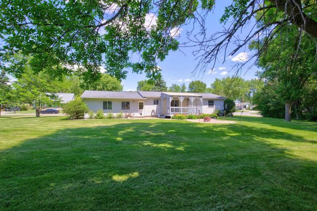 111 W ELM STREET, Abbotsford, WI 54405