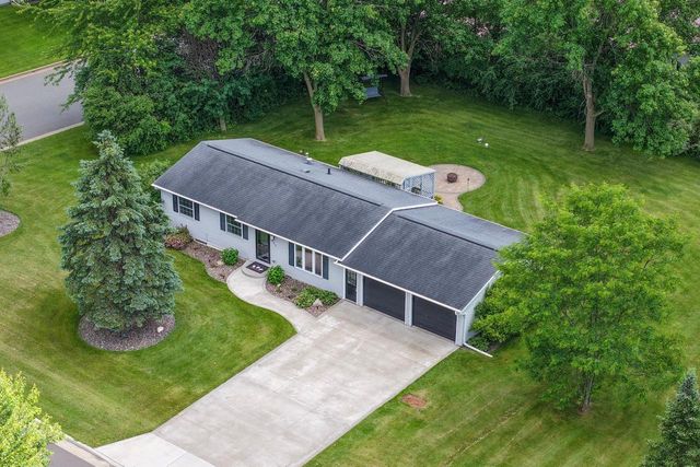 111 W ELM STREET, Abbotsford, WI 54405