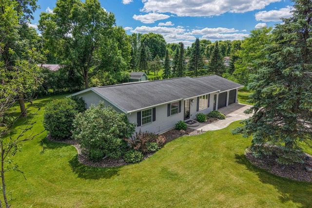 111 W ELM STREET, Abbotsford, WI 54405