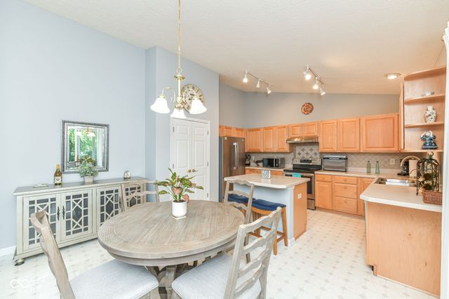 10463 Becker Court, Fishers, IN 46038