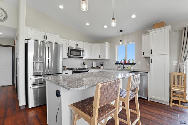 15066 ROYAL RUN, Box Elder, SD 57719