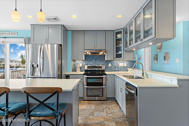 179 William Cook Boulevard, Manahawkin, NJ 08050