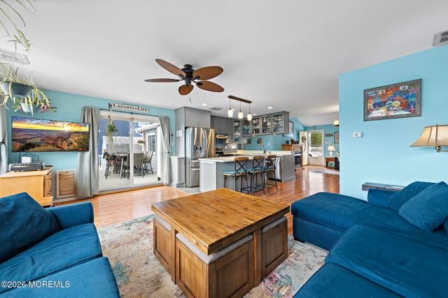 179 William Cook Boulevard, Manahawkin, NJ 08050