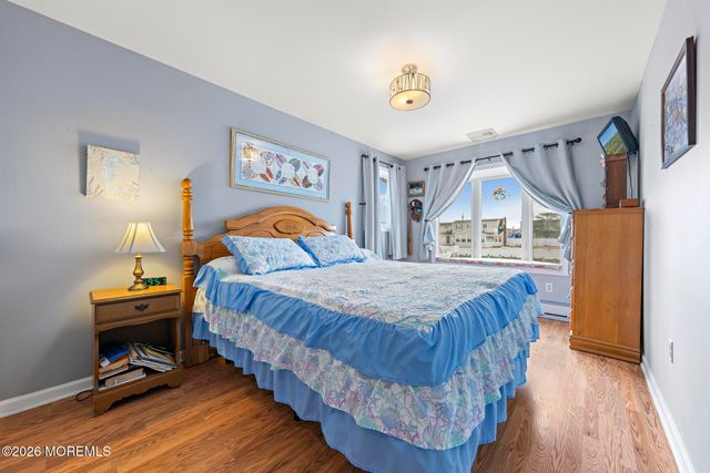 179 William Cook Boulevard, Manahawkin, NJ 08050