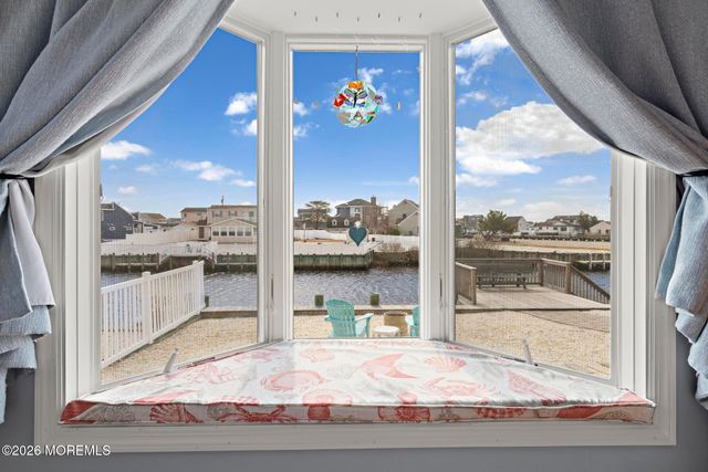 179 William Cook Boulevard, Manahawkin, NJ 08050