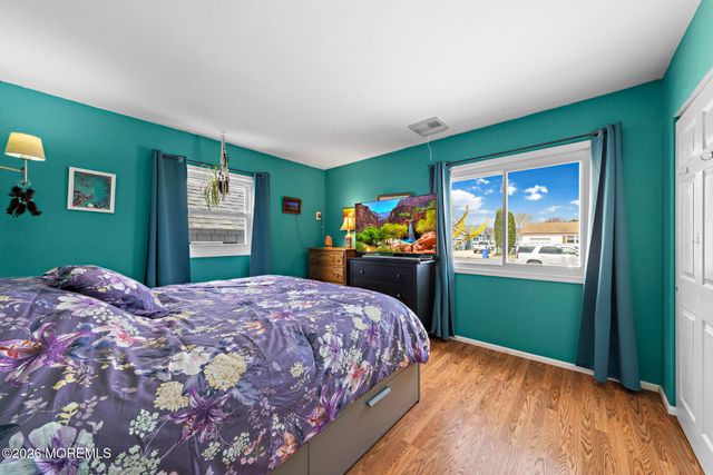 179 William Cook Boulevard, Manahawkin, NJ 08050