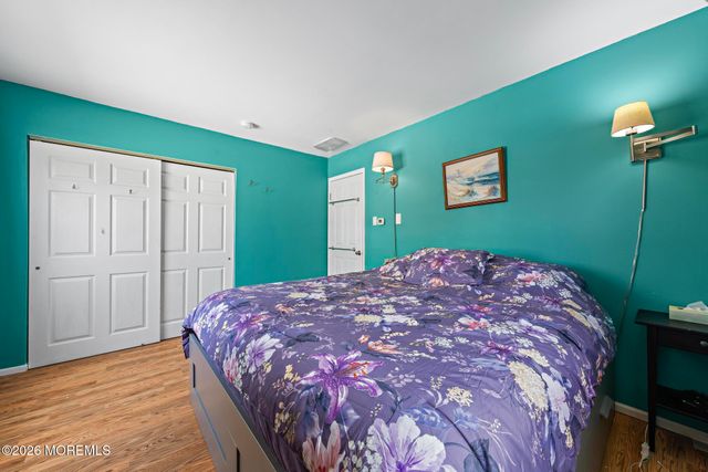 179 William Cook Boulevard, Manahawkin, NJ 08050