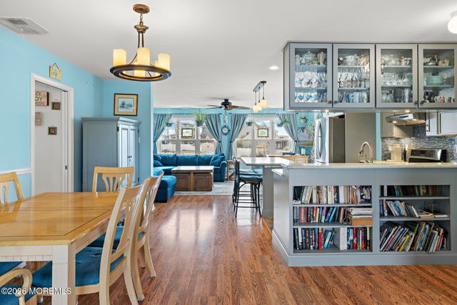 179 William Cook Boulevard, Manahawkin, NJ 08050