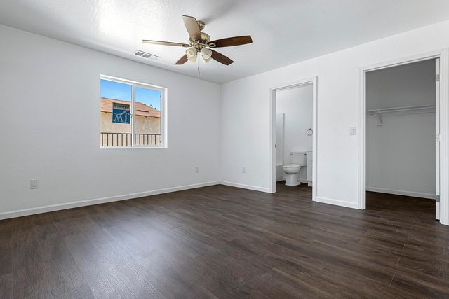 1312 Carrey Avenue, Madera, CA 93638