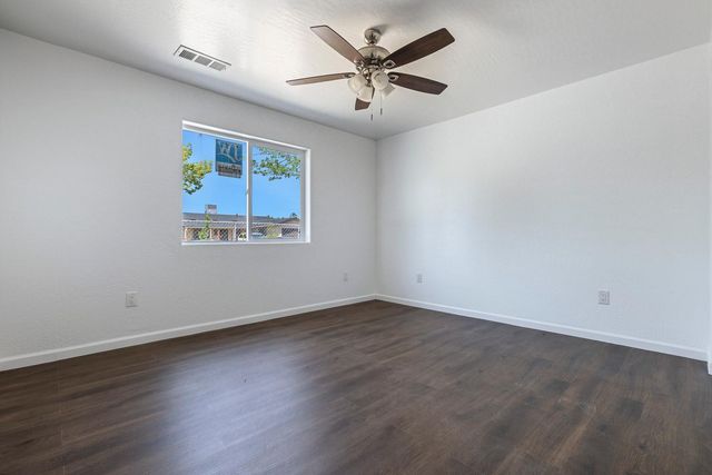1312 Carrey Avenue, Madera, CA 93638