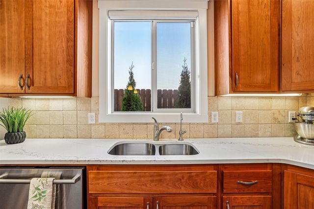11204 NE 126th Avenue, Vancouver, WA 98682