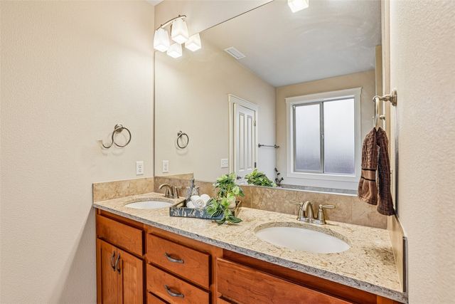11204 NE 126th Avenue, Vancouver, WA 98682