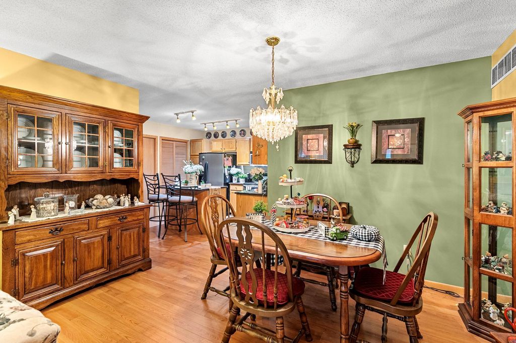 15202 Greenhaven Way, Burnsville, MN 55306 — photo 5