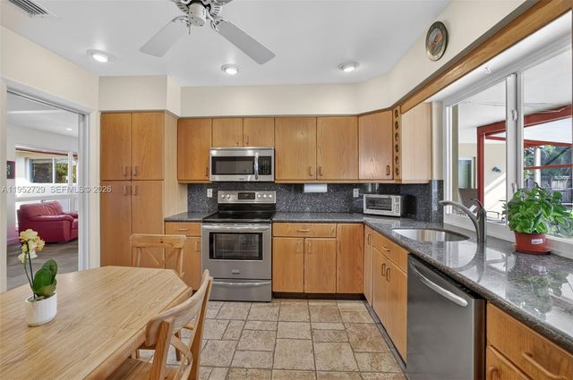 1004 Orange Isle, Fort Lauderdale, FL 33315