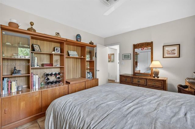 1004 Orange Isle, Fort Lauderdale, FL 33315