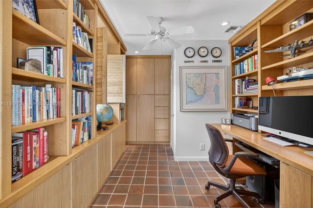 1004 Orange Isle, Fort Lauderdale, FL 33315