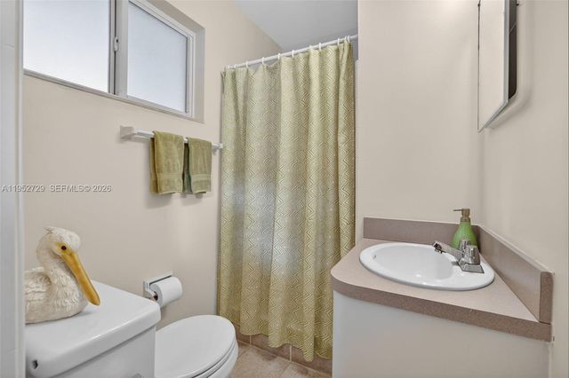 1004 Orange Isle, Fort Lauderdale, FL 33315