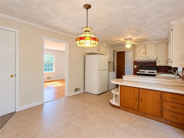 111 Wellspring Drive, Cranston, RI 02920
