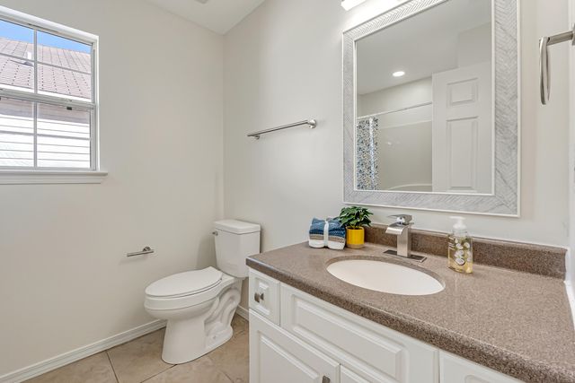 792 Pearl Sand Drive, Mary Esther, FL 32569