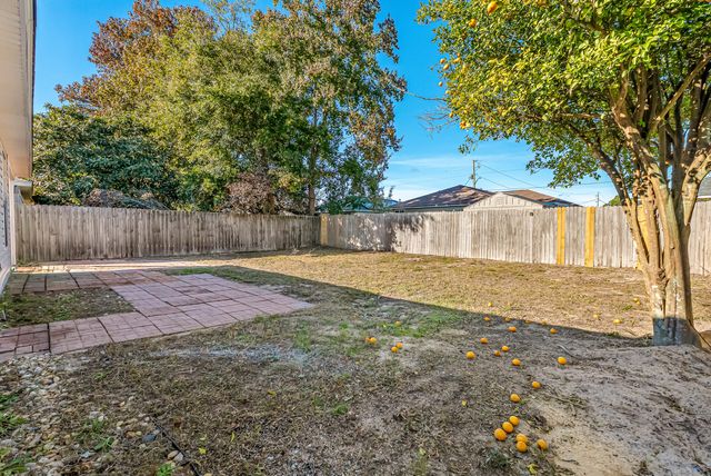 792 Pearl Sand Drive, Mary Esther, FL 32569