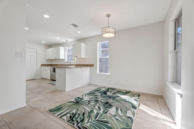 792 Pearl Sand Drive, Mary Esther, FL 32569