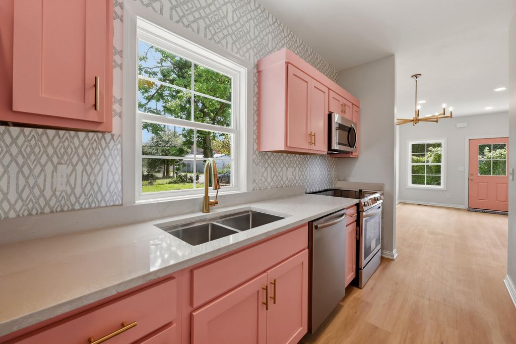 723 N Upper Street, Lexington, KY 40508