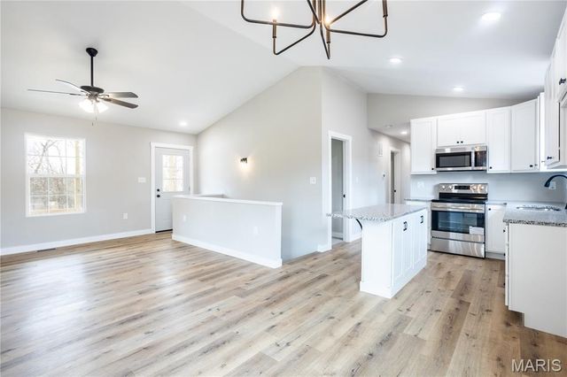 1123 Moulton Street, De Soto, MO 63020