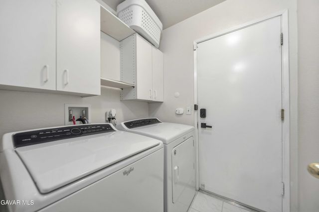 1521 Windsor Place, Palmdale, CA 93551