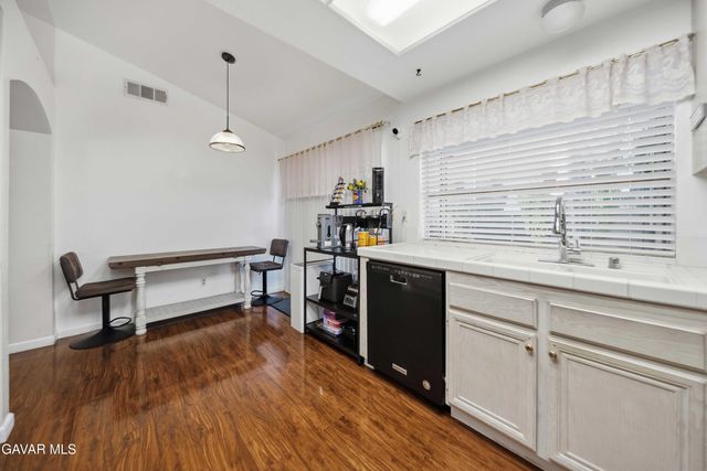 1521 Windsor Place, Palmdale, CA 93551