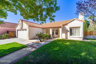 1521 Windsor Place, Palmdale, CA 93551