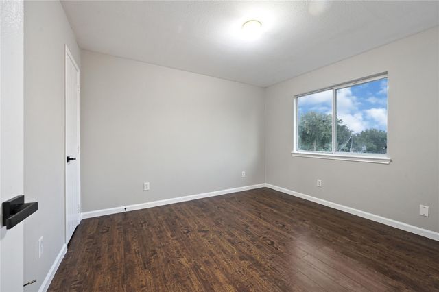 6307 Spruce Manor, Houston, TX 77085