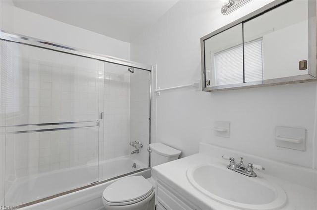 4108 Sunnyfields RD, Portsmouth, VA 23703