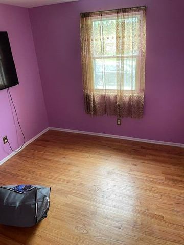 2906 Marshall Street, Ann Arbor, MI 48108