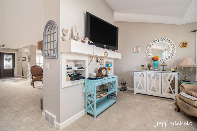 3111 Sandy Drive, Wyoming, MI 49418