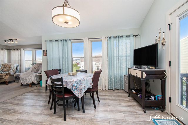 3111 Sandy Drive, Wyoming, MI 49418