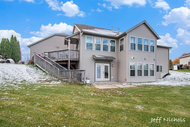 3111 Sandy Drive, Wyoming, MI 49418