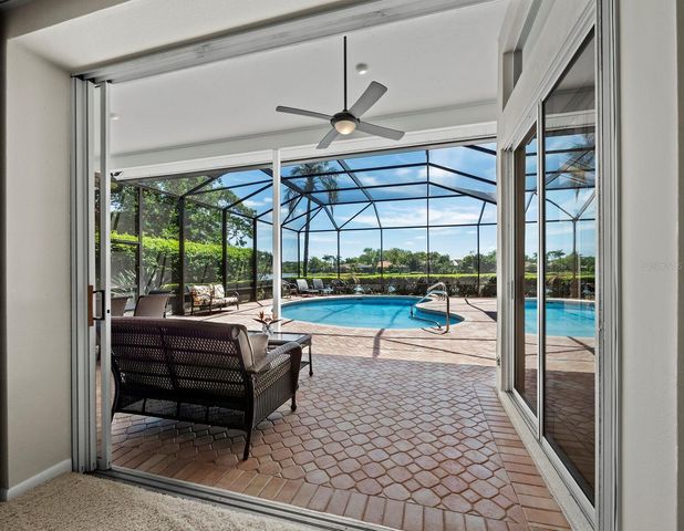 8615 WOODBRIAR DRIVE, Sarasota, FL 34238
