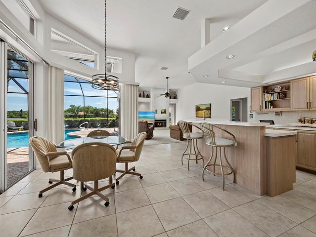 8615 WOODBRIAR DRIVE, Sarasota, FL 34238