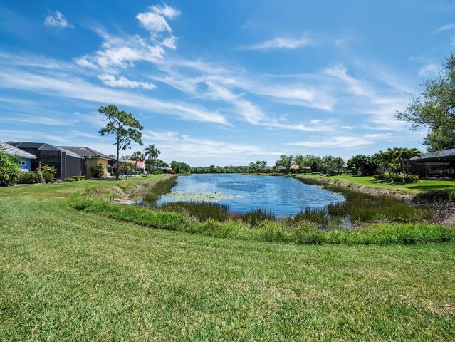 8615 WOODBRIAR DRIVE, Sarasota, FL 34238