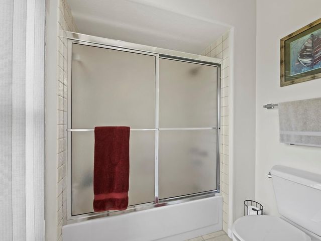 8615 WOODBRIAR DRIVE, Sarasota, FL 34238