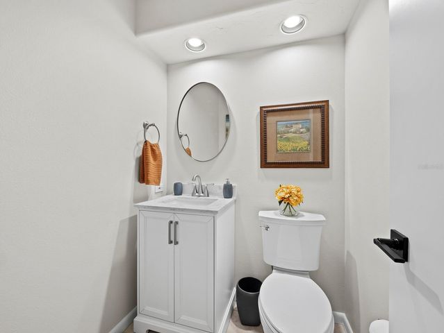 8615 WOODBRIAR DRIVE, Sarasota, FL 34238