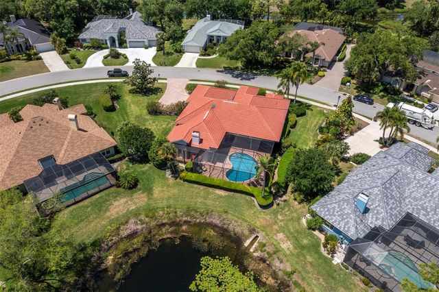 8615 WOODBRIAR DRIVE, Sarasota, FL 34238